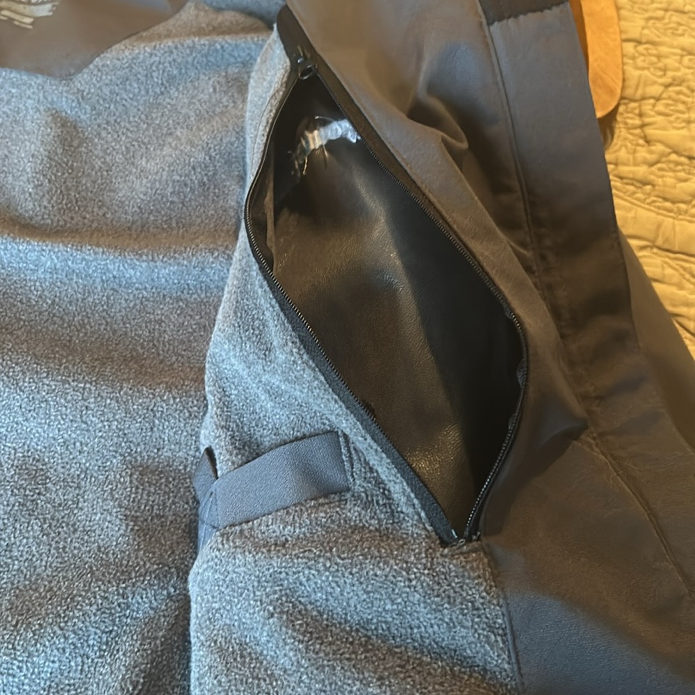 “Elevate” warm coat - Picture 13 of 15